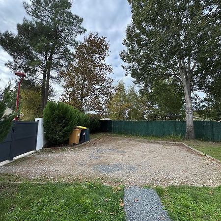 Gite Du Chapelier Gauriaguet Exterior photo